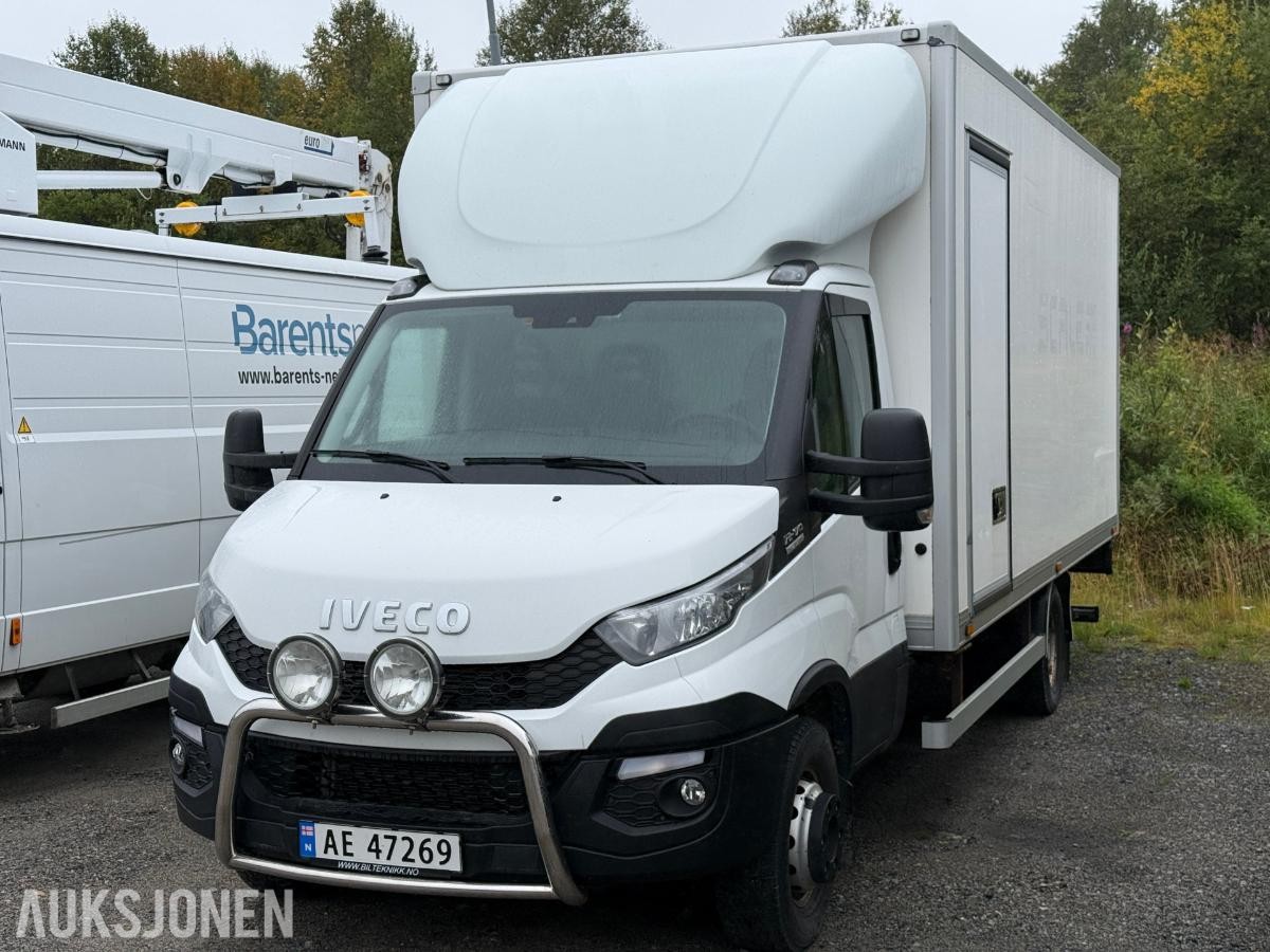 2016 Iveco Daily skapbil automat 7,2T Zepro lift Webasto
